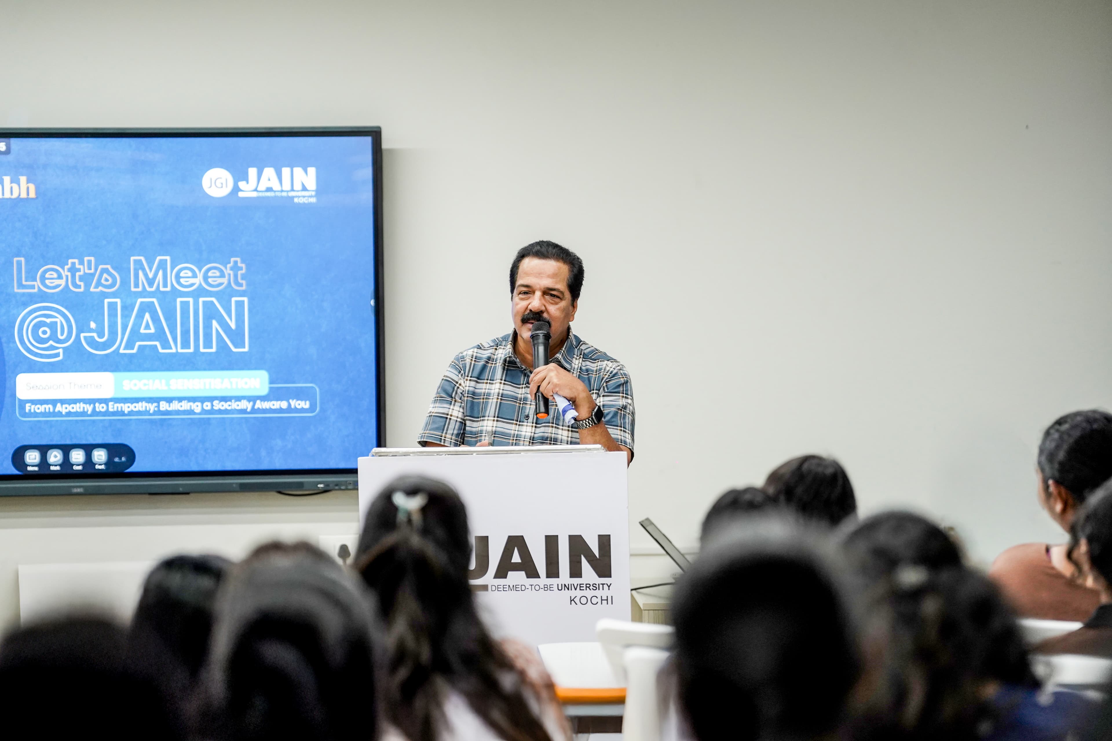 A featured Image for this section